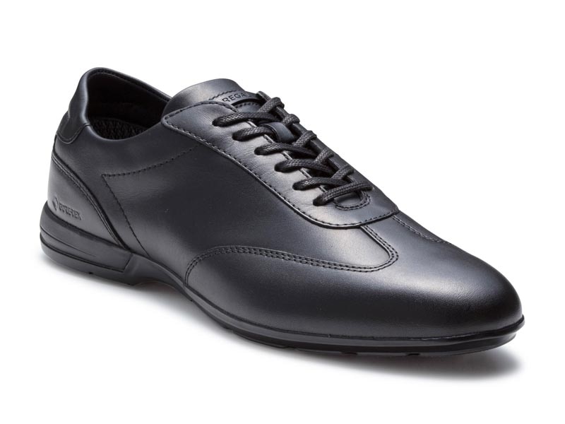 レースアップレザースニーカー GORE-TEX