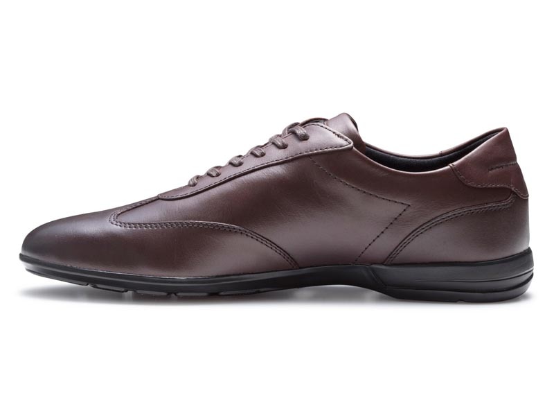 レースアップレザースニーカー GORE-TEX