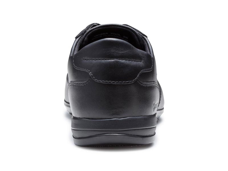 レースアップレザースニーカー GORE-TEX