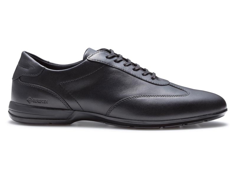レースアップレザースニーカー GORE-TEX
